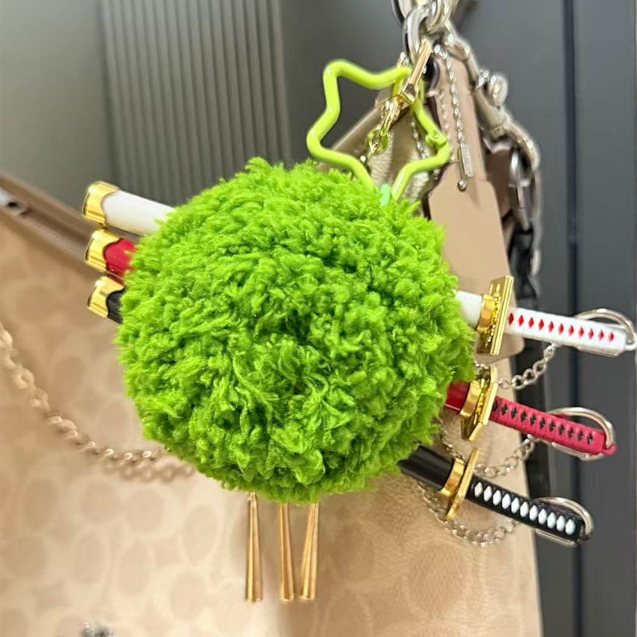 Eén stuk 10 cm Zoro pluche rug - Seaweed Snack recensie en prijs